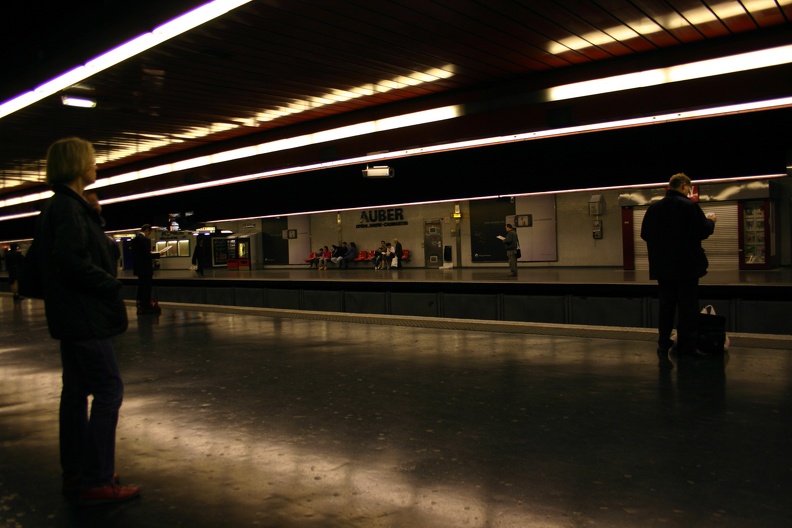 Paris tunnelbanan.jpg